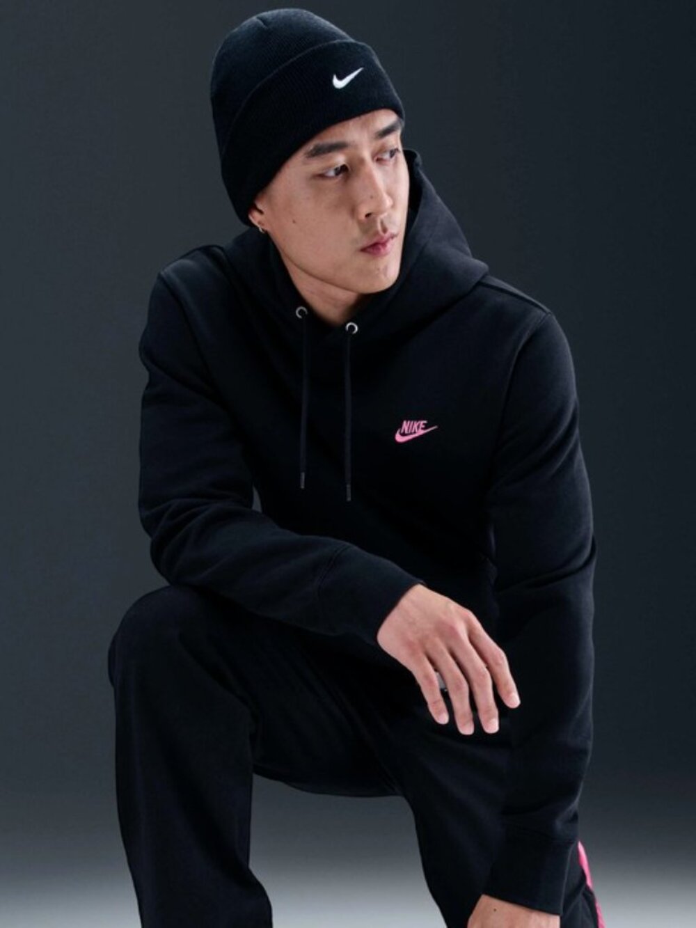 Nike Club Fleece 2 Piece Sweatsuit Outfit Hoodie Joggers Set Black Pink NWT - Picture 8 of 14